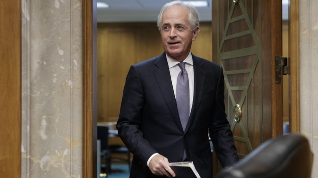 Le président du comité sénatorial sur les affaires étrangères, le sénateur du Tennessee Bob Corker, le 9 février 2017 Le président du comité sénatorial sur les affaires étrangères, le sénateur du Tennessee Bob Corker, le 9 février 2017