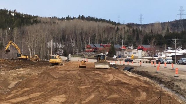 Construction d'une voie de déviation aux Bergeronnes Construction d'une voie de déviation aux Bergeronnes