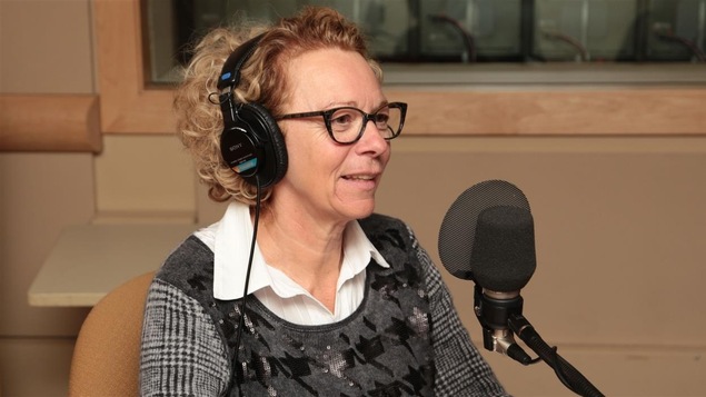 Danielle Trottier en entrevue à la radio.