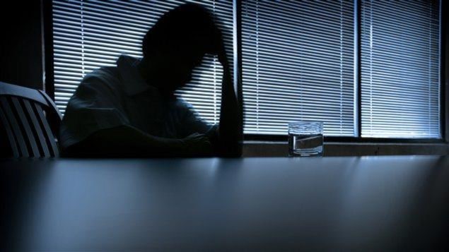 Quatre suicides sur cinq sont perpétrés par les hommes au Canada Quatre suicides sur cinq sont perpétrés par les hommes au Canada