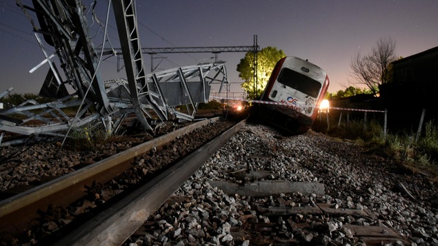 Plusieurs morts dans le déraillement d'un train de passagers — Grèce
