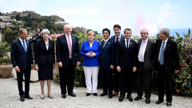 Allemagne : Schulz met en garde Merkel contre Allemagne : Schulz met en garde Merkel contre