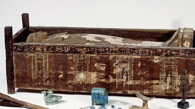 Le sarcophage de Tadja, dont la momie a été analysée dans la présente étude.