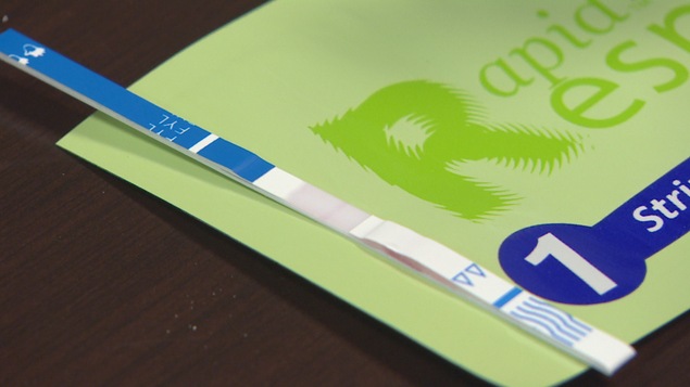 Une bandelette de détection de fentanyl commercialisée par la compagnie BTNX