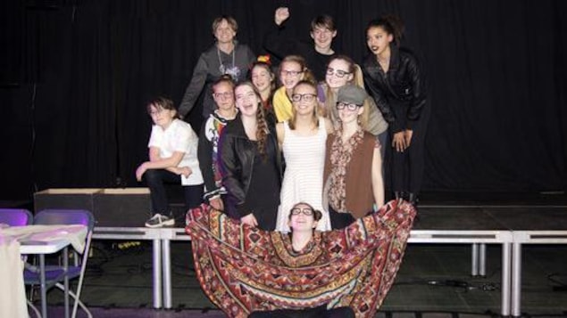 Gagnants du Festival théâtre jeunesse en Alberta 2016 (7e à 9e année) Gagnants du Festival théâtre jeunesse en Alberta 2016 (7e à 9e année)