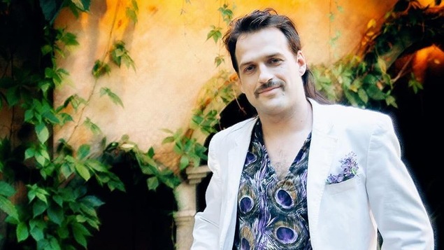 Le chanteur Gab Paquet