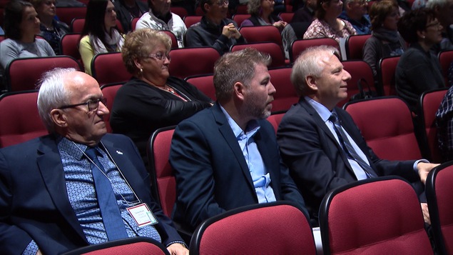 Le maire d'Amqui, Gaétan Ruest, le député péquiste de Matane-Matapédia, Pascal Bérubé et le chef péquiste Jean-François Lisée au Forum citoyen sur l'avenir des soins de santé dans La Matapédia. Le maire d'Amqui, Gaétan Ruest, le député péquiste de Matane-Matapédia, Pascal Bérubé et le chef péquiste Jean-François Lisée au Forum citoyen sur l'avenir des soins de santé dans La Matapédia.