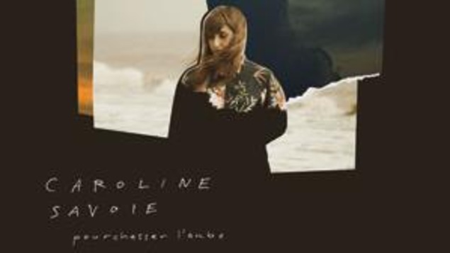 L'album, Pourchasse l'aube de Caroline Savoie