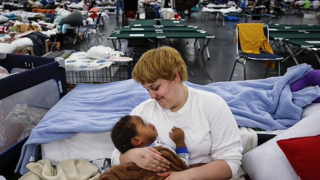 Le centre des congrès de Houston a accueilli plus de 10 000 personnes au sommet de la crise. Il n'en restait plus qu'un peu plus de 1000 vendredi dernier. Le centre des congrès de Houston a accueilli plus de 10 000 personnes au sommet de la crise. Il n'en restait plus qu'un peu plus de 1000 vendredi dernier.