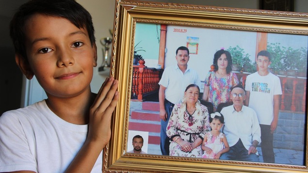 Ilterish, 11 ans, un jeune ouïgour montréalais est sans nouvelle de ses grands parents.