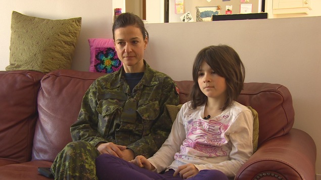 Izabella Roberts et sa fille Tumia Izabella Roberts et sa fille Tumia