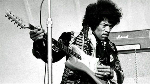 Jimi Hendrix et sa Fender Stratocaster