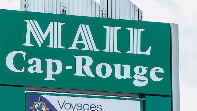 L'enseigne du Mail Cap-Rouge L'enseigne du Mail Cap-Rouge