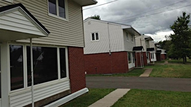 Des maisons laissées vacantes depuis le départ de militaires dans l'ouest de Moncton