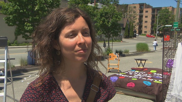 Marie-Ève Rheault, agente de développement à ConcertAction Femmes Estrie Marie-Ève Rheault, agente de développement à ConcertAction Femmes Estrie