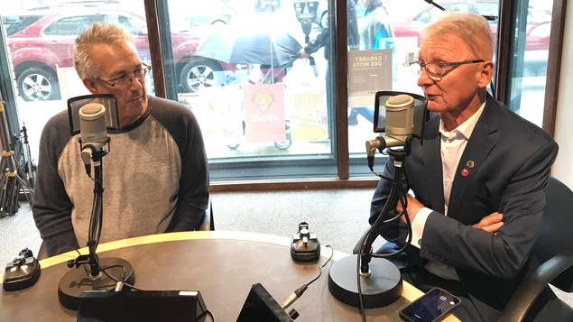 Mario Provencher et Pierre-Hugues Boisvenu en entrevue dans nos studios de Rouyn-Noranda.