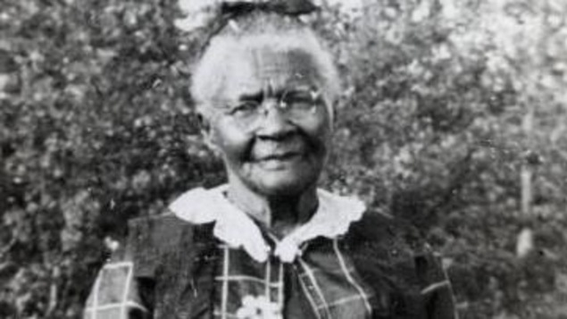 Mattie Mayes. Mattie Mayes.