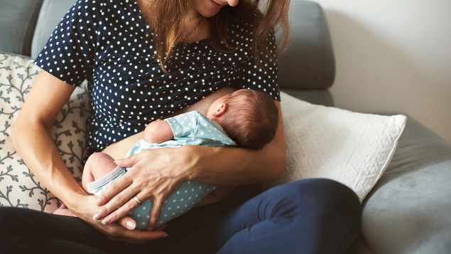 Allaitement maternel: nouvelle vidéo pour appuyer les mères