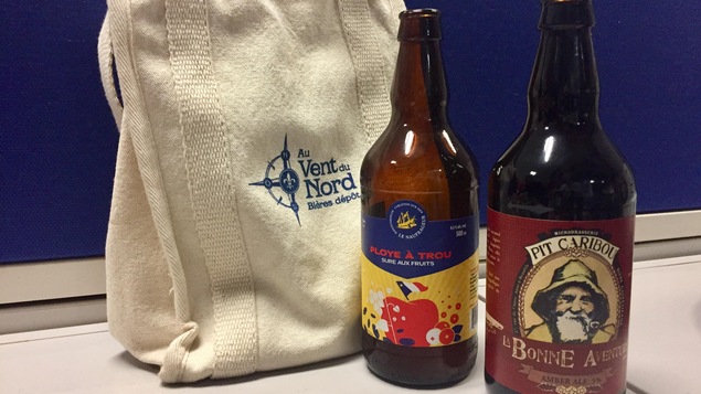 La Ploye à trou et La Bonne aventure, deux bières gaspésiennes.