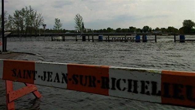 Saint-Jean-sur-Richelieu lors des inondations printanières de 2011 Saint-Jean-sur-Richelieu lors des inondations printanières de 2011