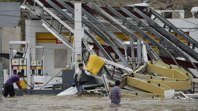Cette station d'essence d'Humacao a été lourdement endommagée par l'ouragan Maria en septembre 2017.