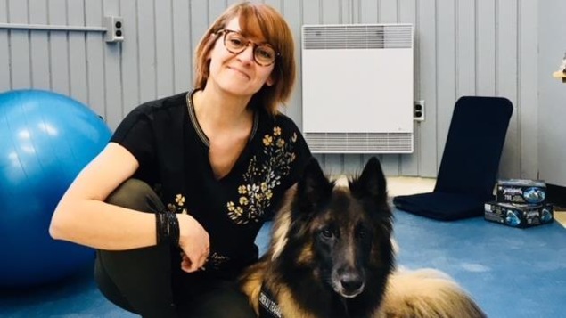 Amélie Martin et Milow. Amélie Martin et Milow.