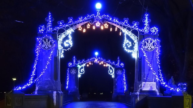 Les jardins illuminés sur le site du sanctuaire Notre-Dame-du-Cap