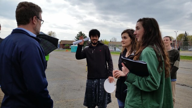 Les organisatrices Sarah Lambert et Mélynda Cantin avec le maire de Gatineau Maxime Pedneaud-Jobin. Les organisatrices Sarah Lambert et Mélynda Cantin avec le maire de Gatineau Maxime Pedneaud-Jobin.