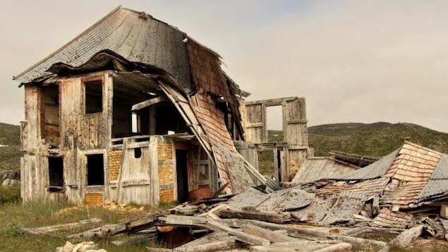 Une maison abandonnée dans la communauté d'Hebron à Terre-Neuve-et-Labrador