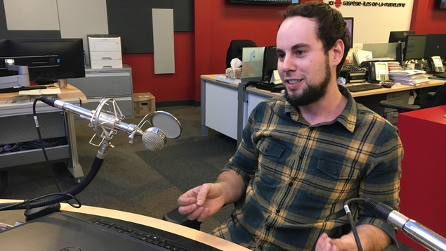 L'ingénieur de système et chercheur au CDRIN, Patrick Roussel.