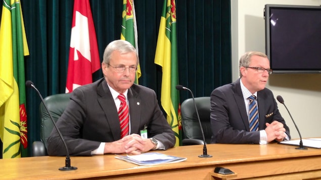 Peter MacKinnon et Brad Wall. Peter MacKinnon et Brad Wall.