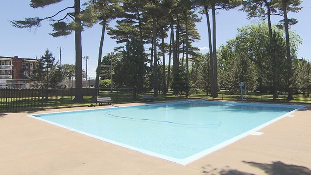 Piscine/pataugeoire de Trois-Rivières, le 15 juin 2017 Piscine/pataugeoire de Trois-Rivières, le 15 juin 2017