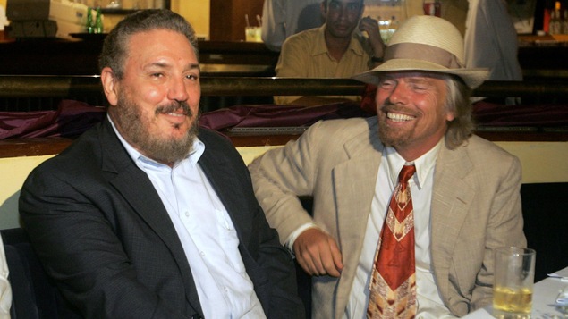 « Fidelito » Castro (gauche), en compagnie du milliardaire Richard Branson.