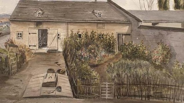 Un potager est placé devant une maison. On y retrouve plusieurs fines herbes et légumes servant à nourrir la famille. Un potager est placé devant une maison. On y retrouve plusieurs fines herbes et légumes servant à nourrir la famille.