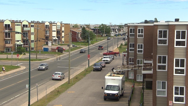 Logements dans un quartier résidentiel de Sept-Îles.