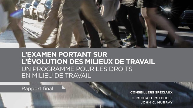 Un document avec une photo en arrière-plan et un titre au premier plan
