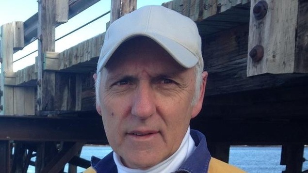 Roger St-Pierre, qui a lutté pour l'obtention d'un nouveau pont à Landry Office, lance une pétition en ligne pour la tenue d'une enquête publique et indépendante sur la gestion de la crise du verglas au Nouveau-Brunswick. Roger St-Pierre, qui a lutté pour l'obtention d'un nouveau pont à Landry Office, lance une pétition en ligne pour la tenue d'une enquête publique et indépendante sur la gestion de la crise du verglas au Nouveau-Brunswick.