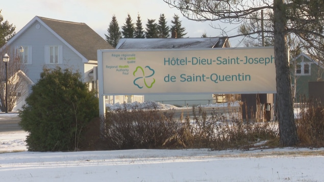 L'enseigne de l'hôpital