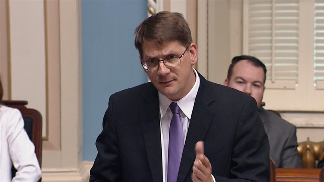 Le député du PQ Sylvain Gaudreault durant la période des question à l'Assemblée nationale Le député du PQ Sylvain Gaudreault durant la période des question à l'Assemblée nationale