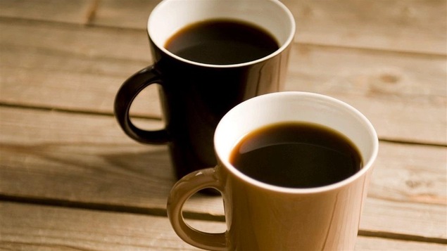 Deux tasses de café noir