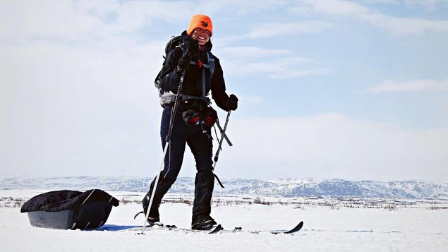 Éloïse Demers-Pinard traverse la Basse-Côte-Nord en ski de fond .