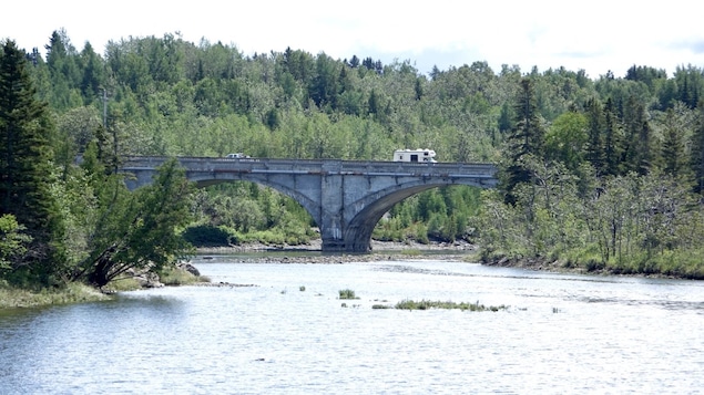 La MRC de la Mitis veut avoir son mot à dire sur l'aspect visuel de l'infrastructure qui va remplacer le pont Bergeron qui enjambe la rivière Mitis, entre Sainte-Flavie et Grand-Métis. 