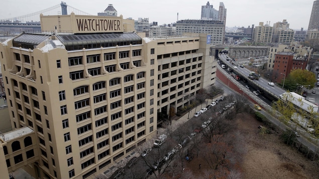 La société Watchtower à New York en 2015 La société Watchtower à New York en 2015