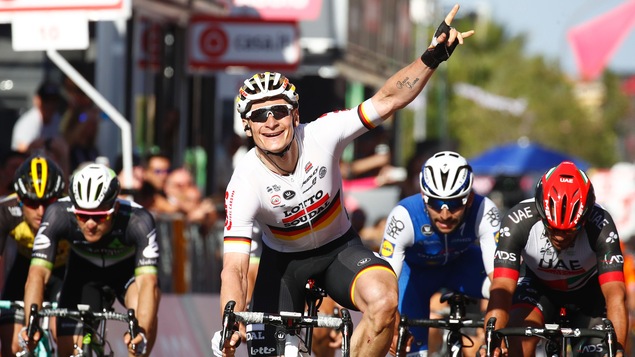 L'Allemand André Greipel vainqueur au sprint de la 2e étape du Tour d'Italie L'Allemand André Greipel vainqueur au sprint de la 2e étape du Tour d'Italie