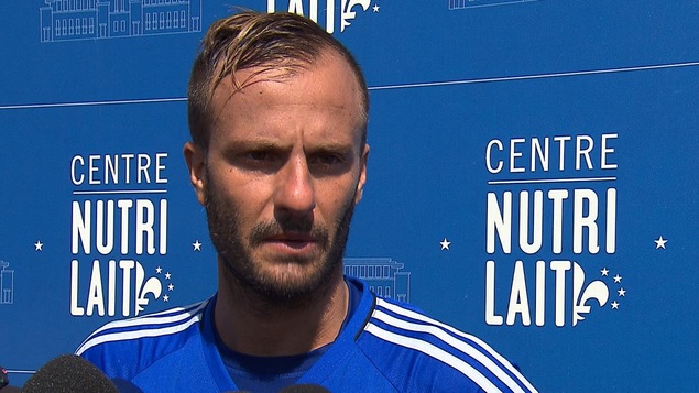 Alberto Gilardino s'adresse aux médias après son premier entraînement avec l'Impact. Alberto Gilardino s'adresse aux médias après son premier entraînement avec l'Impact.