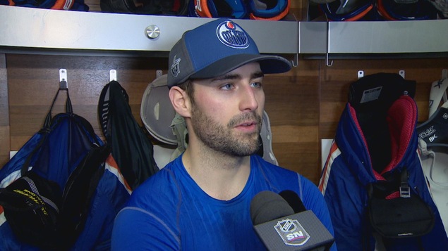 Jordan Eberle des Oilers d'Edmonton. Jordan Eberle des Oilers d'Edmonton.