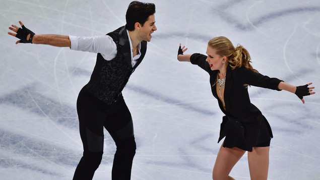 Kaitlyn Weaver et Andrew Poje Kaitlyn Weaver et Andrew Poje