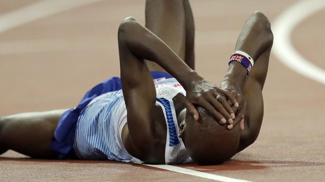 Mo Farah après la finale du 5000 m à Londres Mo Farah après la finale du 5000 m à Londres