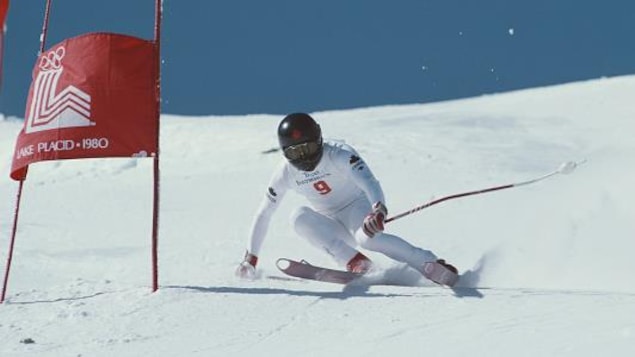Steve Podborski sur le parcours olympique de Lake Placid Steve Podborski sur le parcours olympique de Lake Placid