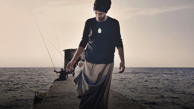 Le musicien israélien Idan Raichel propose des versions piano solo de ses chansons